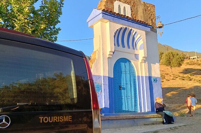 One Way Shared Transfer from Chefchaouen to Fes - Key Points