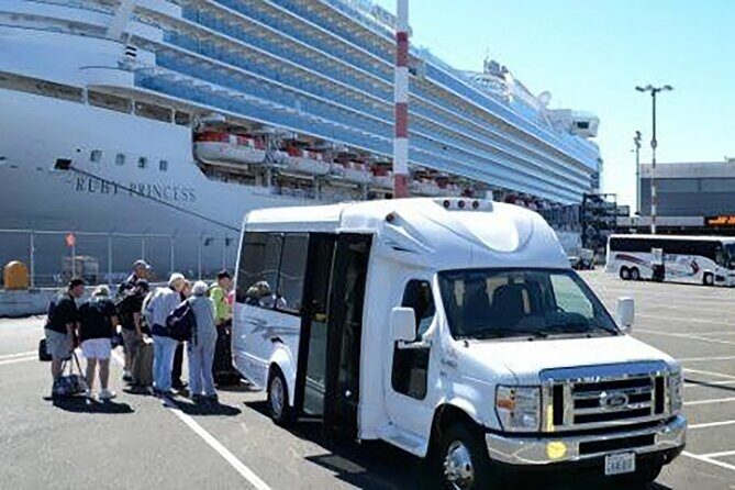 One-Way Transfer: SeaTac Airport Hotels to Seattle Piers 66 & 91 - A Practical Look at Seattle Express’s One-Way Transfer from SeaTac Hotels to Seattle Piers 66 & 91