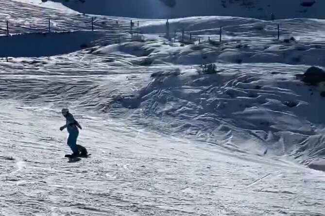 One way transfer to Remarkable or Coronet Peak Ski Fields - A Straightforward, Practical Transfer to Queenstown’s Ski Fields