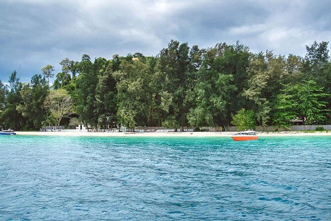 Oneday Tour 4 Islands and Emerald Cave By Tin Adventure Sea Tour from Koh Lanta - What Could Be Better