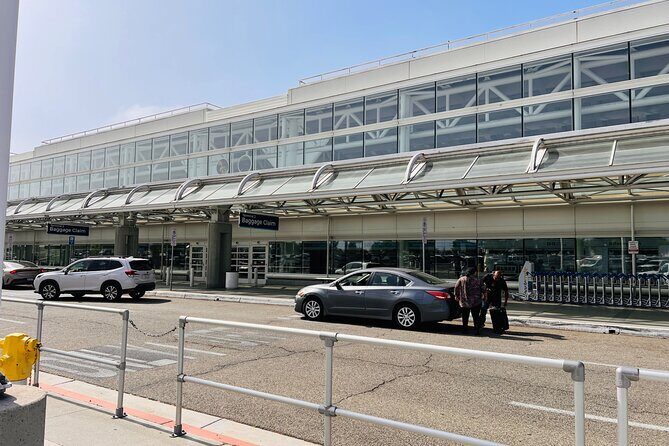 ONT Airport Pick up and Drop from to Hotels inside Ontario area - Key Points