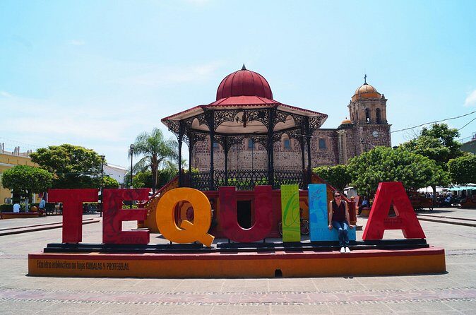 Opal Mining Experience and Tequila Tasting PRIVATE TOUR - Tequila Tasting and Distillery Visit