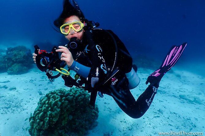 Open water scuba certifiication course with beach dives - Key Points