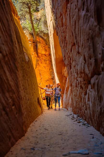 Orderville/Kanab: Coral Sands Canyoneering & Rappelling Tour - Key Points