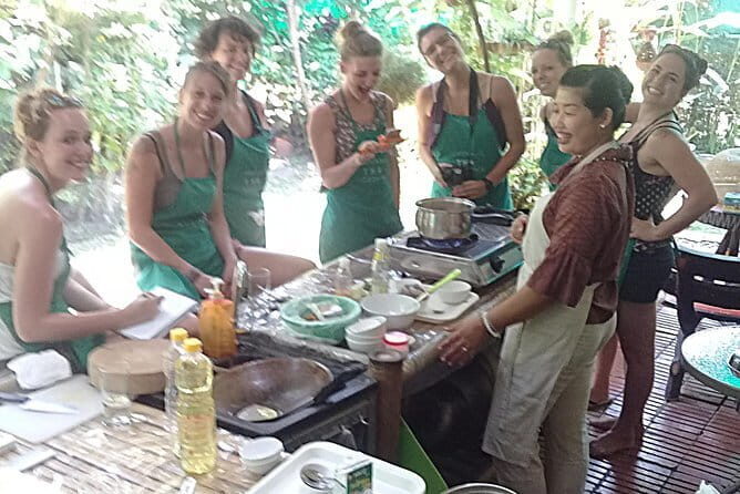 Organic Thai cooking class - A Genuine Look at the Experience
