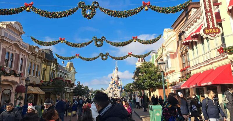 Orlando: Disneyworld and Universal Studios Personal Planner - What’s Included and What’s Not?