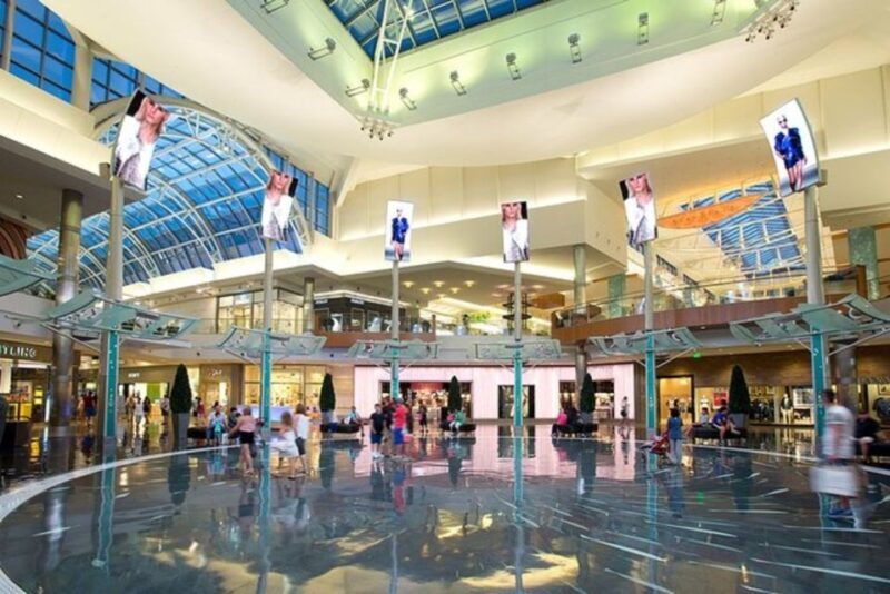 Orlando: Personal Stylist Experience at The Mall at Millenia - An Insider Look at the Experience