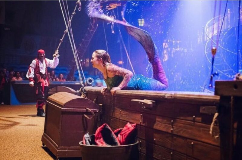 Orlando: Pirates Adventure Dinner Show with Drinks - Who Might Want to Skip It?