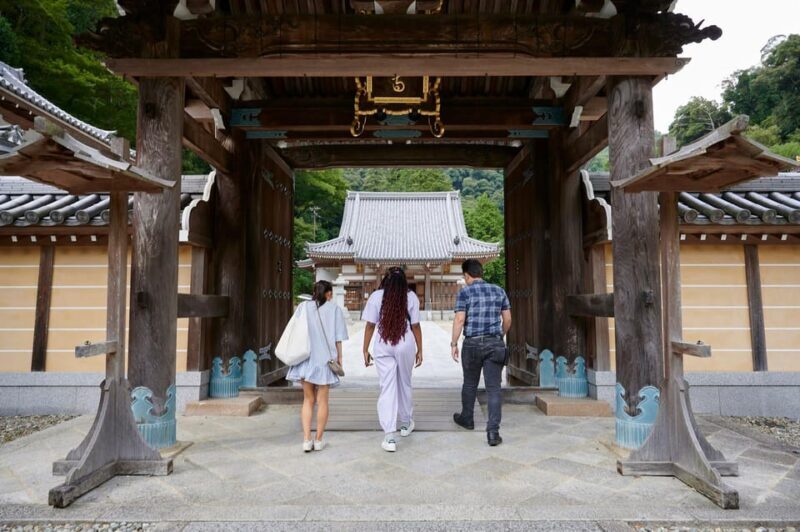 Osaka: 2.5-Hour Private Scenic Hike to Minoo Waterfall - Why This Tour Offers Good Value