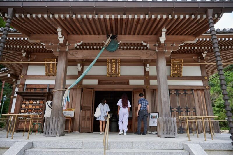 Osaka: 2.5-Hour Private Scenic Hike to Minoo Waterfall - Practical Tips for Travelers