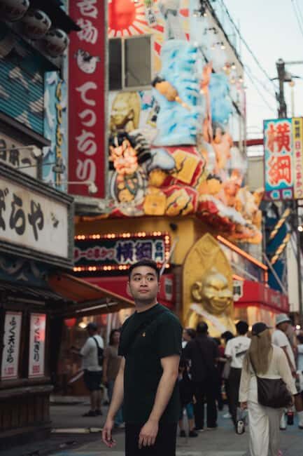Osaka: Cinematic Photoshoot with Professional Photographer - Key Points