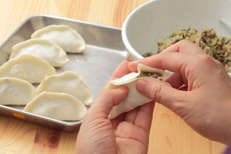 Osaka: Dumplings Workshop with Beer - The Experience Provider and Practical Details