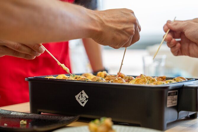 Osaka Home Feast Cooking and Sake Experience - Detailed Breakdown of the Itinerary