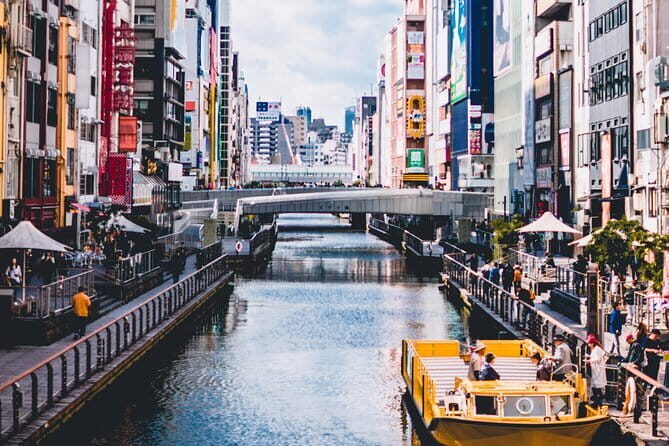 Osaka Japanese Entertainment Show "UTAGE" - Why This Experience is Worth Your Time