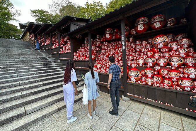 Osaka: Katsuo-ji Temple with Hundreds of Daruma Figures - An In-Depth Look at the Experience