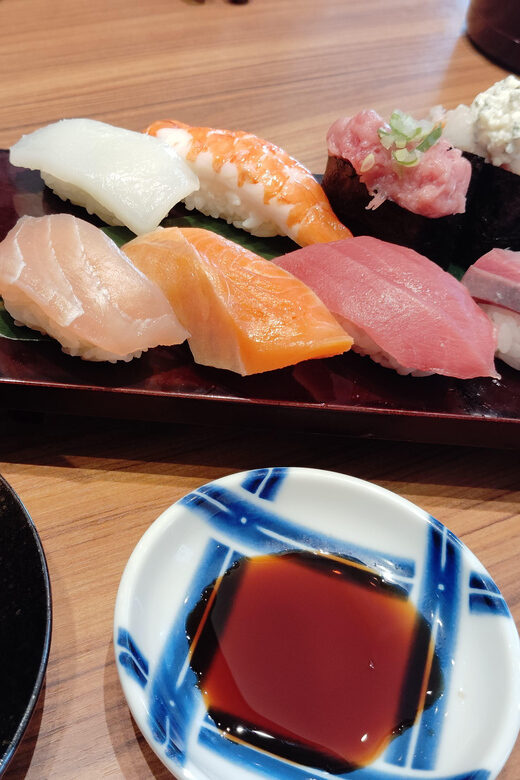 Osaka: Kuromon Market 1.5-Hour Seafood & Street Food Tour - Value and Overall Impression