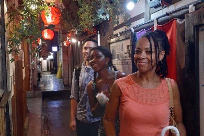 Osaka Local Foodie Walking Tour in Dotonbori and Shinsekai - The Food and Neighborhoods: What to Expect