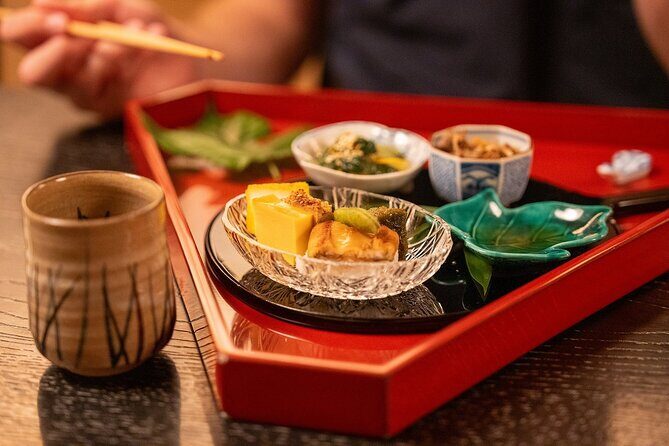 Osaka Michelin Food Tour Experience Kaiseki and Local dishes - Discovering Osaka’s Food Scene: A Detailed Look at the Michelin Food Tour
