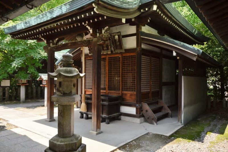 Osaka: Osaka Castle 3 hours Historical Walking Tour - Final Thoughts