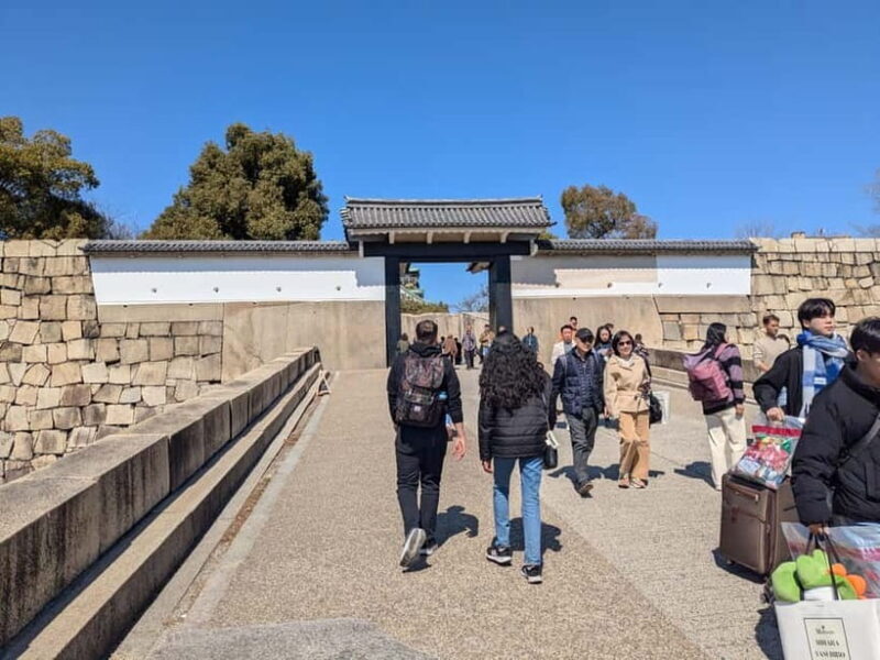 Osaka: Osaka Castle Guided Tour with Local Guide - FAQs