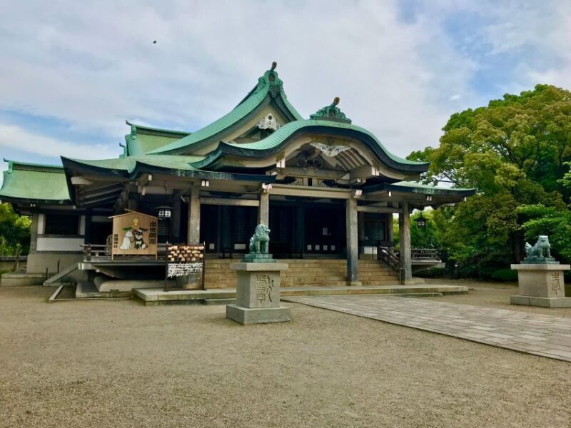 Osaka: Osaka Castle - Tsuruhashi - Tennoji (Spanish Guide) - Authentic Experiences and Authenticity