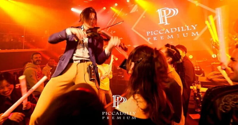 Osaka: PICCADILLY PREMIUM LIVE SHOW & NIGHTCLUB TICKET - Practical Information