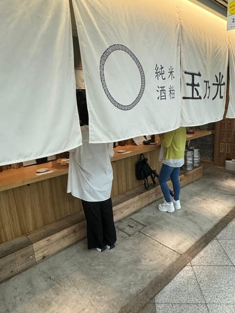 Osaka: Private Barhopping Tour - Unique Bars in 2 Hours - Authenticity and Atmosphere