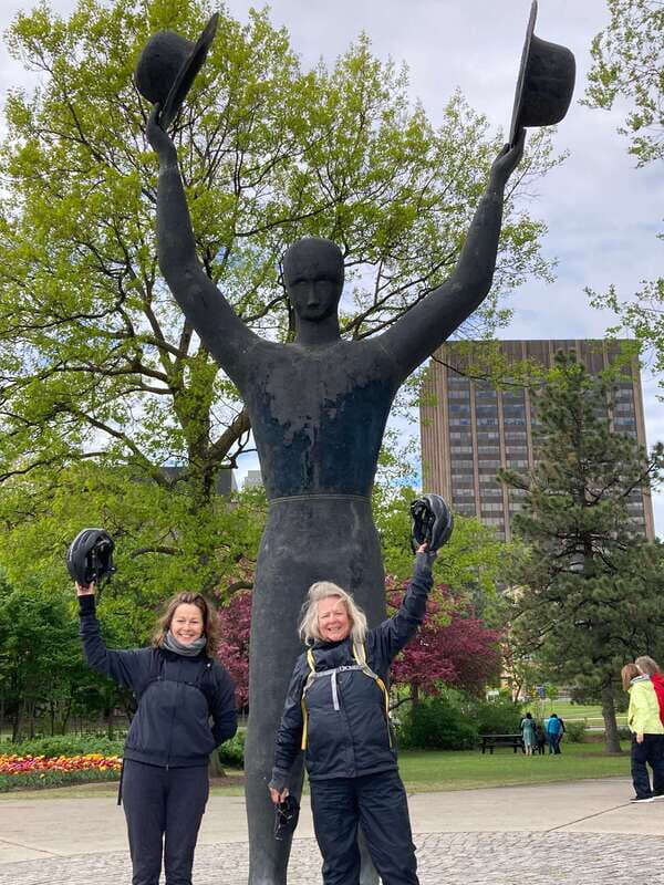 Ottawa: 2 or 3.5-Hour Guided Bike Tour with a Local Guide - What the Reviews Say