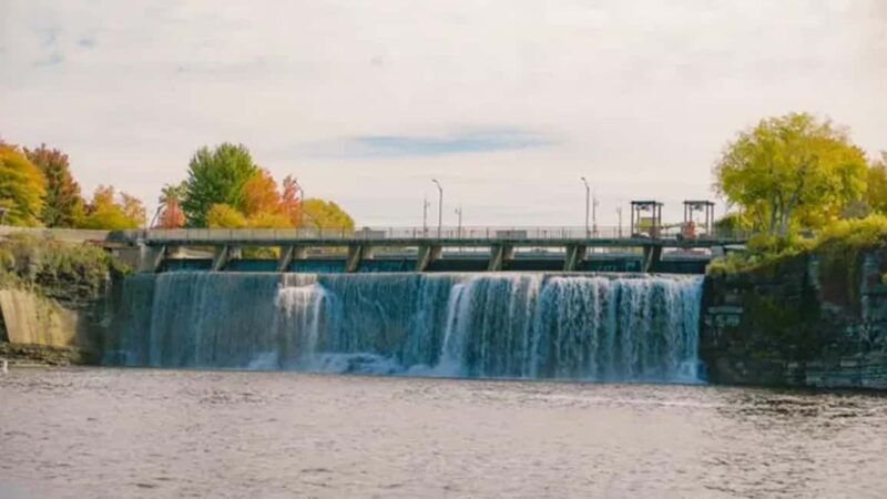 Ottawa Premium Small Group Tour with Canal Cruise - The Practical Side: Transportation, Timing, and Value