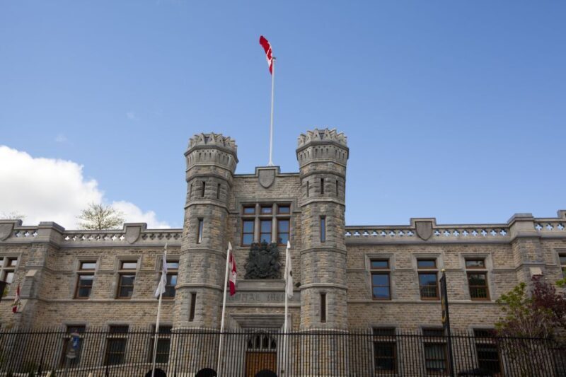 Ottawa Premium Small Group Tour with Canal Cruise - Authentic Experiences: What Travelers Say