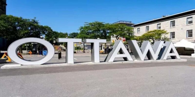Ottawa: Small Group Night Tour With River Cruise - An In-Depth Look at the Tour Experience