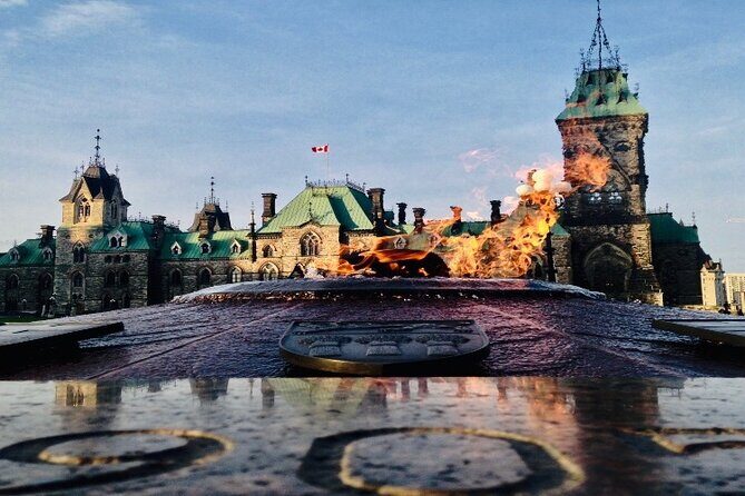 Ottawa Small Group Walking Tour with Rideau Canal Cruise - The Sum Up