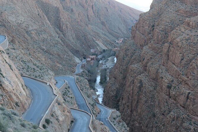 Ouarzazate - Desert - Fes 5 days 4 nights - Day 2: From Ouarzazate to the Rose Valley and Dades Gorge