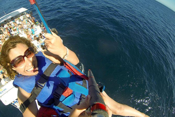 Outdoor Adventure: Parasailing in Los Cabos - The Practical Side: Duration, Group Size, and Cost