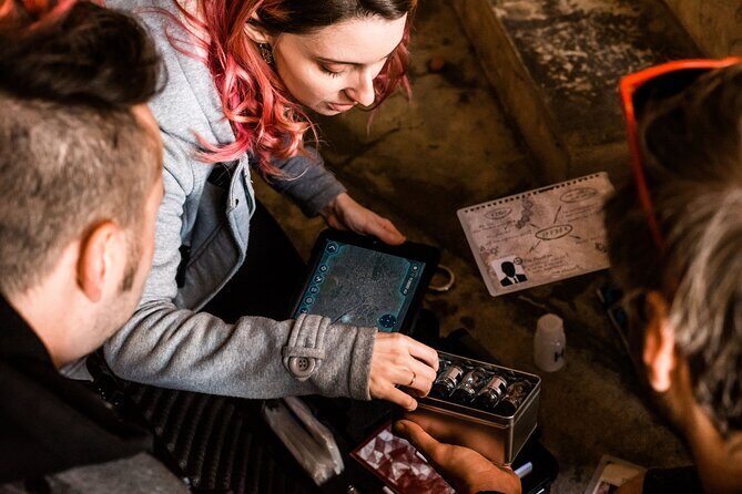 Outdoor Augmented Reality Escape Room in Centennial Olympic Park - Itinerary and Key Stops