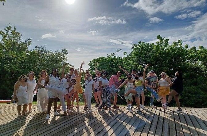 Outdoor Salsa Class Experience in San Juan - Authenticity and Local Flavor