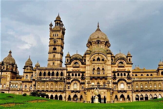 Overnight Agra Tour From Ahmedabad with Return Flights - Frequently Asked Questions