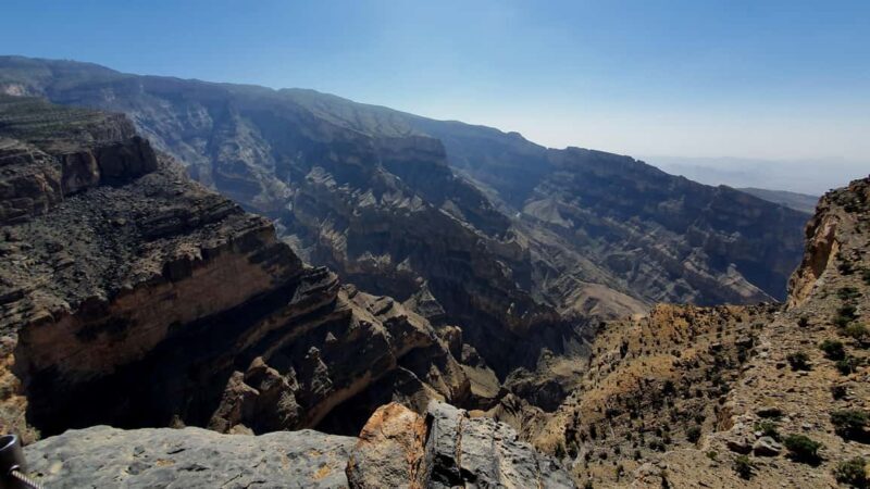 Overnight Camping at Jebel Shams (2 Days 1 Night) - The Itinerary Breakdown: Adventure and Authenticity