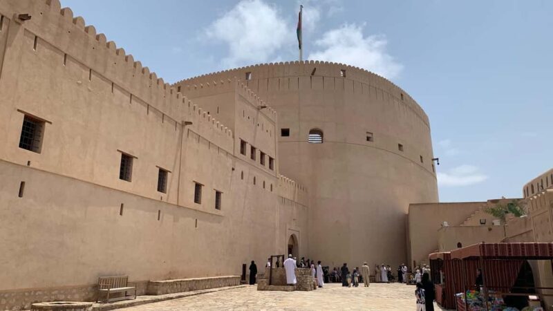 Overnight Desert Adventure Oman - Exploring the Overnight Desert Adventure Oman: A Deep Dive