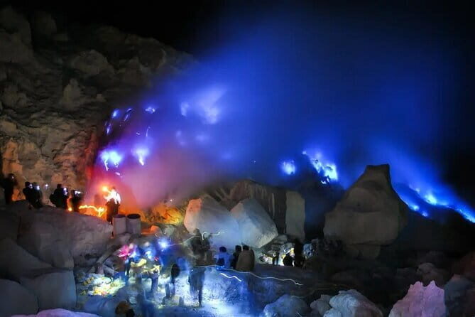 Overnight Mount Ijen Blue Fire Trekking Tour From Bali - An In-Depth Look at the Mount Ijen Blue Fire Trekking Tour