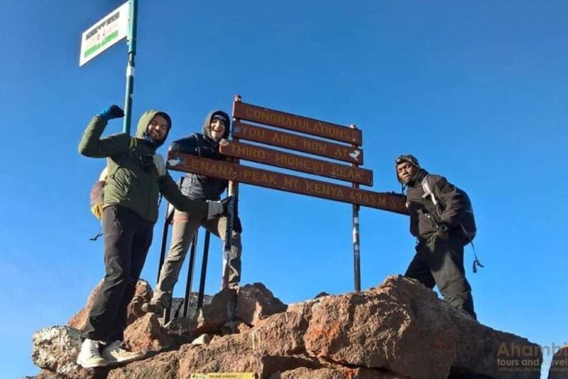 OVERNIGHT SAFARI TO MOUNT KENYA - Starting Point: Nairobi and the Drive to Mount Kenya