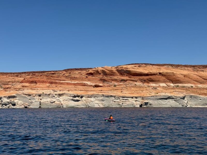 Page: Lake Powell Kayak & Water Antelope Canyon Hiking Tour - Discovering Lake Powell by Kayak