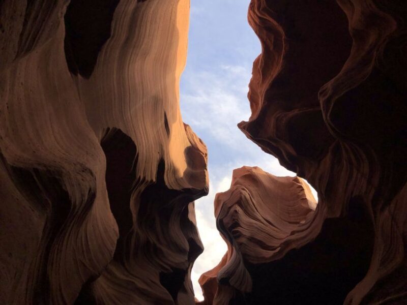 Page: Lower Antelope Canyon Tour with Trained Navajo Guide - An in-depth look at the Lower Antelope Canyon Tour