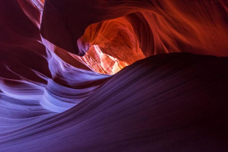 Page: Secret Antelope Canyon Tour - An In-Depth Look at the Secret Antelope Canyon Tour