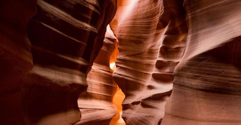 Page: Upper Antelope Canyon Entry Ticket and Guided Tour - The Guide and the Experience