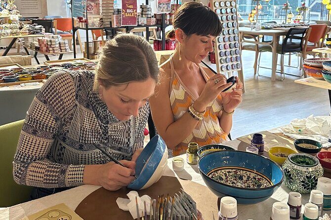 Paint and Sip Classes Brisbane: Ceramic Plates & Bowls - Authenticity and Customer Feedback