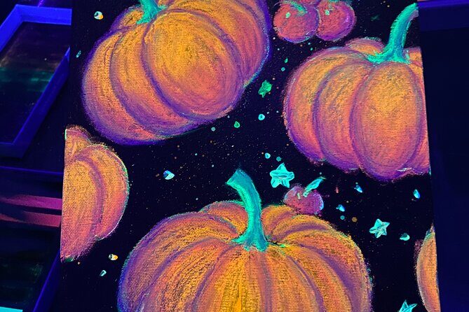 Paint-In-Dark Drawing Class in New York - Authentic Perspectives and Reviews