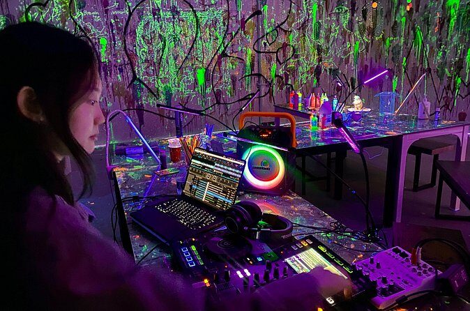 Paint-in-the-Dark X Live DJ Workshop - FAQ