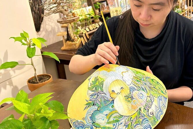 Paint & Personalize a Vietnamese Non La with B/S Art Studio topic - Introduction