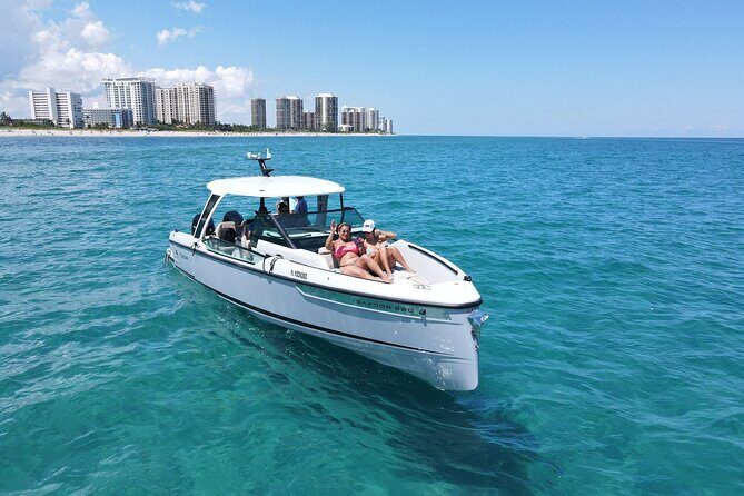 Palm Beach Luxury Yacht Cruises - Introduction: Why This Yacht Cruise Might Be Your Next Great Adventure